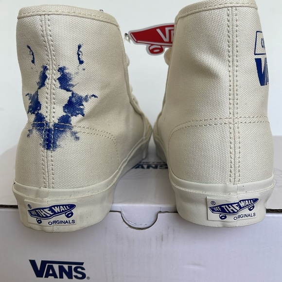 Vans WMNS 0g Style 24 Nt Ttswirs Hospital
VN0000S8BDE
Sneakers - Picture 13 of 16